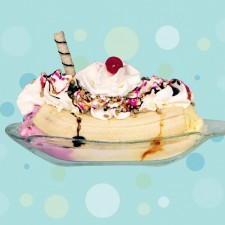 Beijo Frio - BANANA SPLIT Beijo Frio - BANANA SPLIT <br/> 3 bolas de sorvete, banana, caldas de chocolate, caramelo e morango, chantily, cereja, castanha e biscoito.